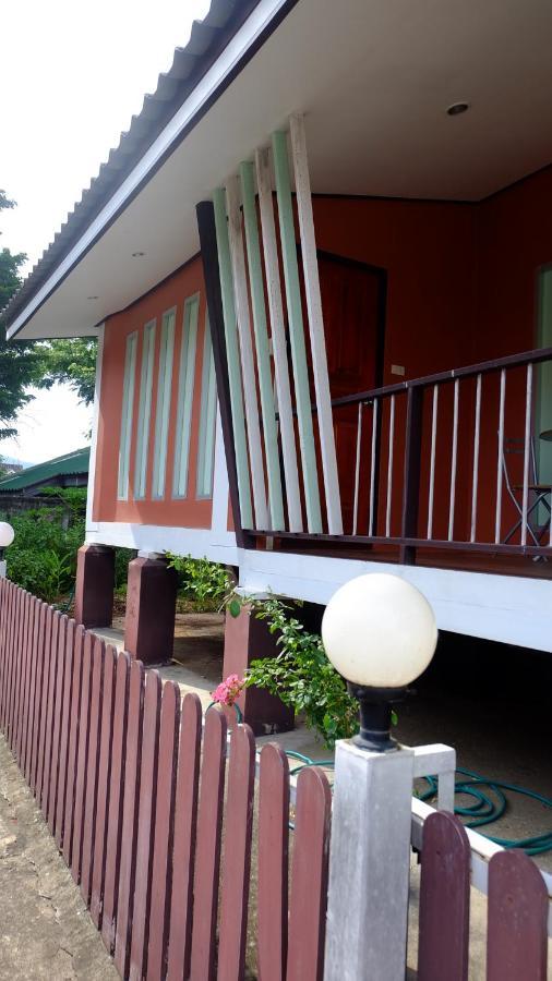 The Backyard Homestay Pak Chong Esterno foto