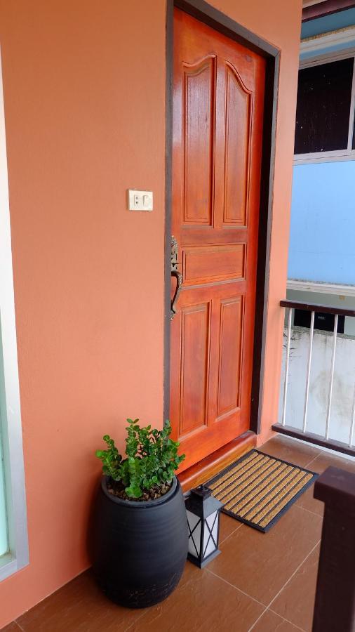 The Backyard Homestay Pak Chong Esterno foto